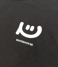 Logo Tee - Black 9 Logo Tee - Black -Skateboard Kortingswinkel logo tee black 3